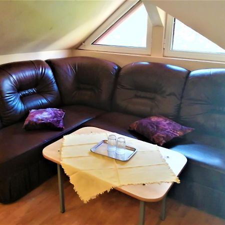 Hotel Dolce Far Niente Брашов Экстерьер фото