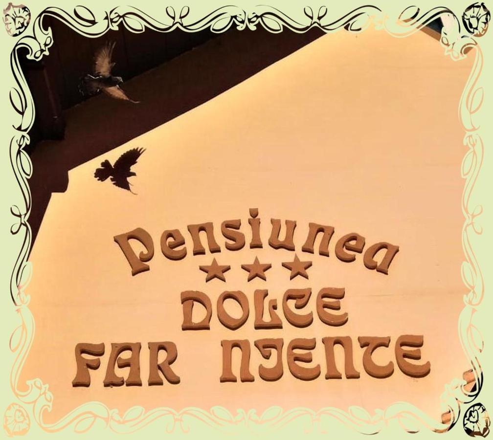Hotel Dolce Far Niente Брашов Экстерьер фото