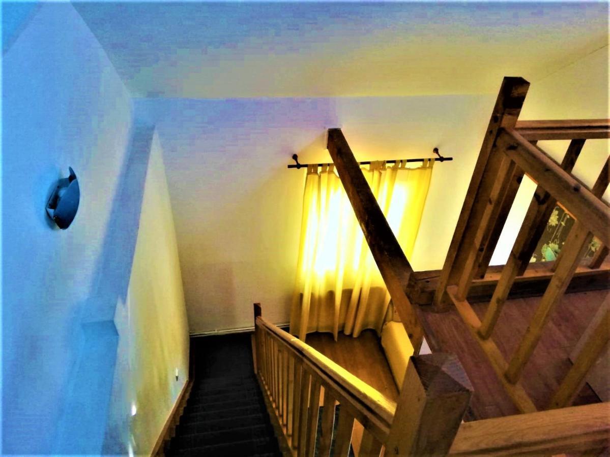Hotel Dolce Far Niente Брашов Экстерьер фото
