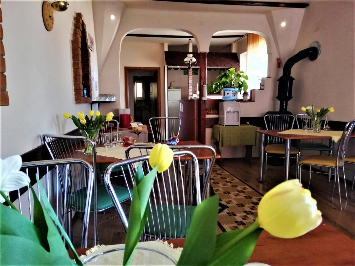 Hotel Dolce Far Niente Брашов Экстерьер фото