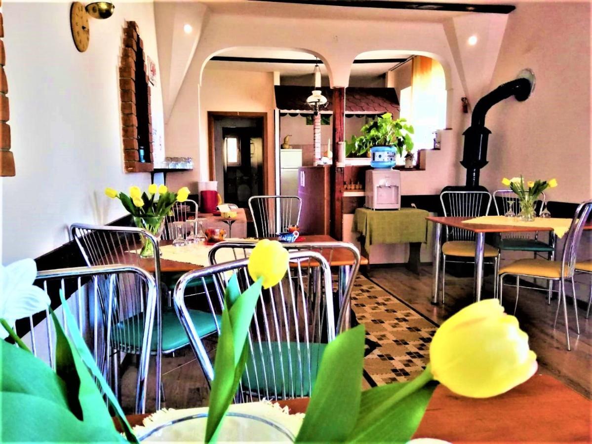 Hotel Dolce Far Niente Брашов Экстерьер фото