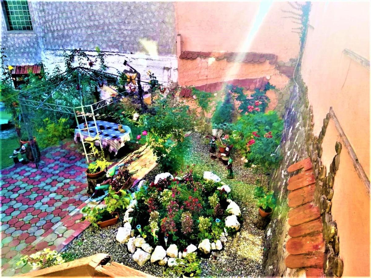 Hotel Dolce Far Niente Брашов Экстерьер фото
